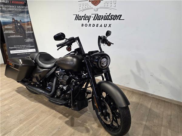 2020 HARLEY-DAVIDSON ROAD KING