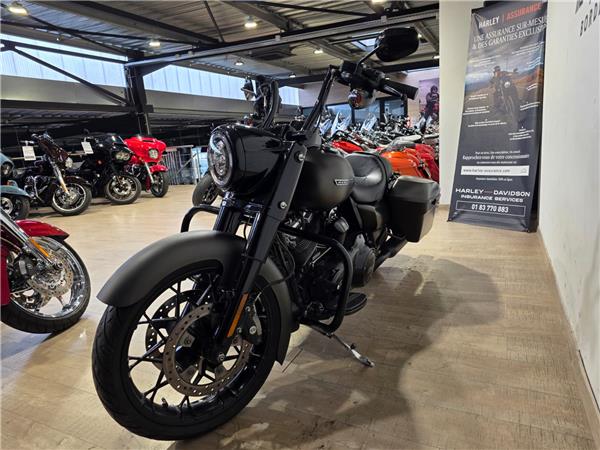 2020 HARLEY-DAVIDSON ROAD KING