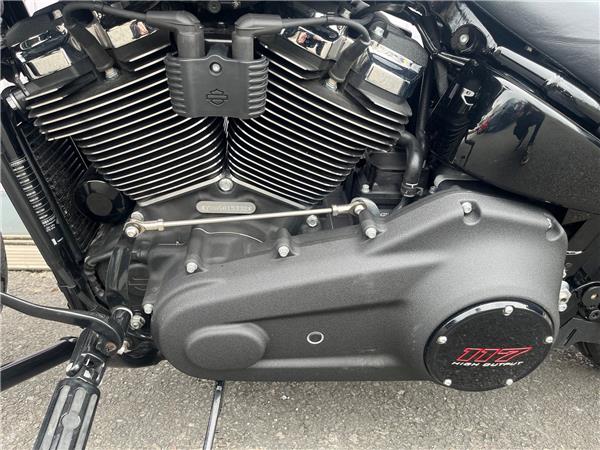 2025 HARLEY-DAVIDSON LOW RIDER ST