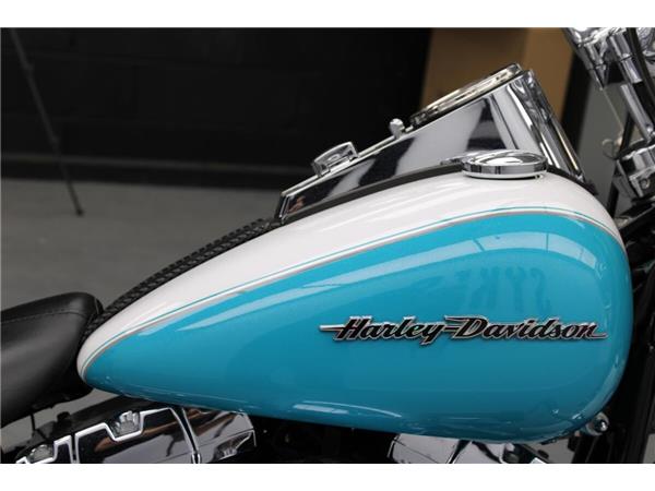 2017 Harley-Davidson Softail Deluxe