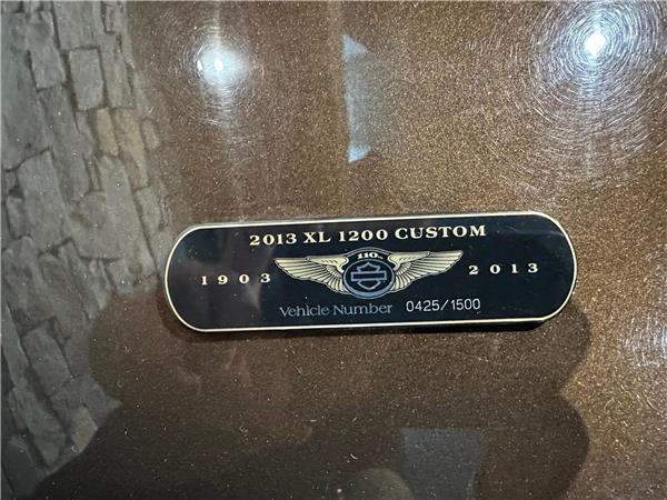 2013 harley-davidson XL 1200 C Custom anniversary