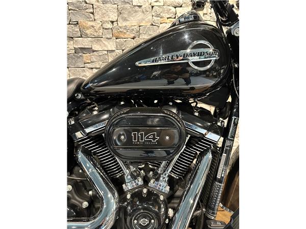 2018 harley-davidson FLHCS Heritage Classic 114 ABS