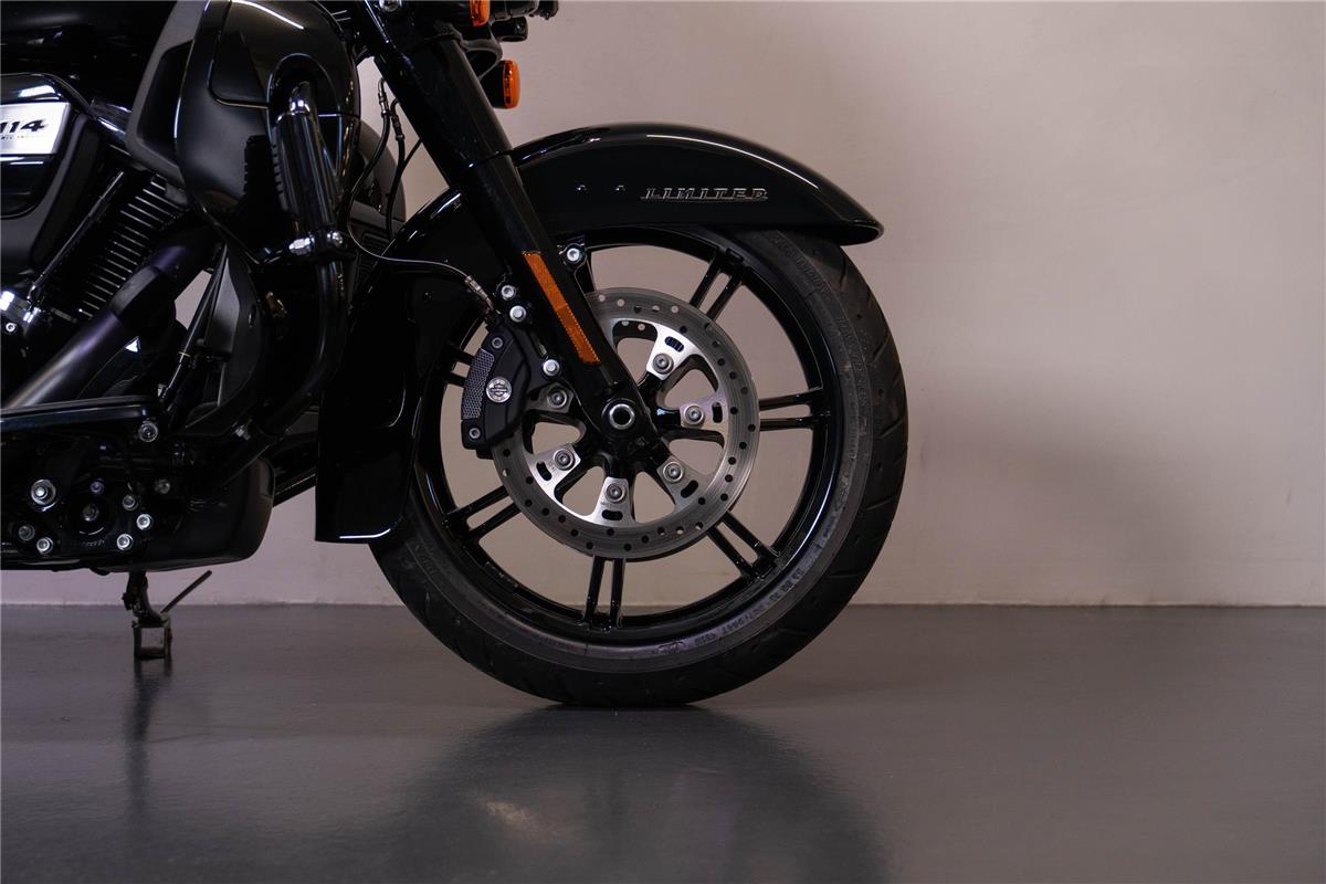 2022 harley-davidson FLHTK Electra Glide Ultra Limited Black Finish114