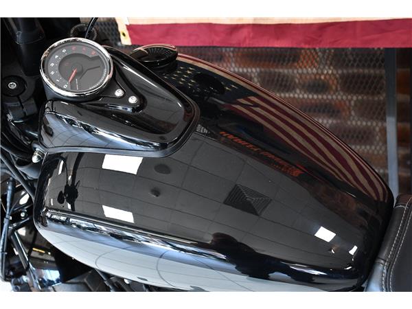 2023 HARLEY-DAVIDSON SOFTAIL FXFBS FAT BOB 114