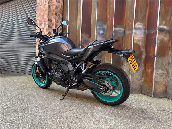 2025 Yamaha MT-09