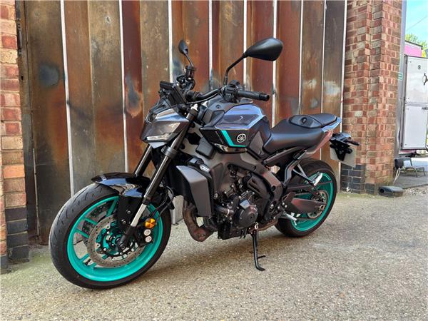 2025 Yamaha MT-09