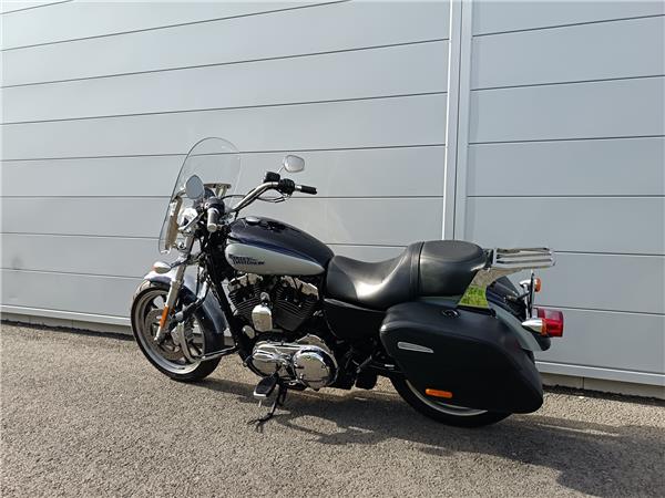 2019 HARLEY-DAVIDSON SUPERLOW