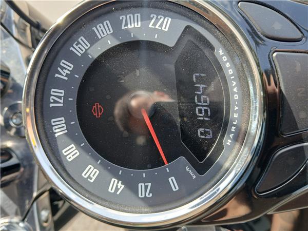 2018 HARLEY-DAVIDSON SLIM