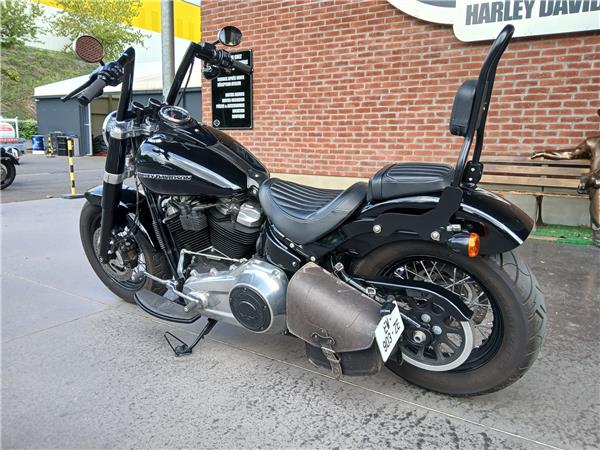 2018 HARLEY-DAVIDSON SLIM