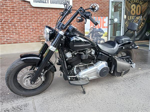 2018 HARLEY-DAVIDSON SLIM