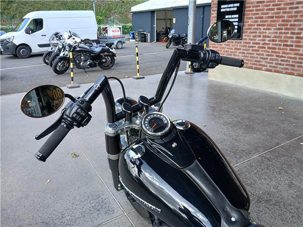 2018 HARLEY-DAVIDSON SLIM