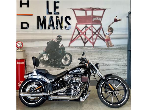2015 HARLEY-DAVIDSON BREAKOUT