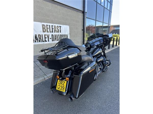 2018 Harley-Davidson Street Glide Special