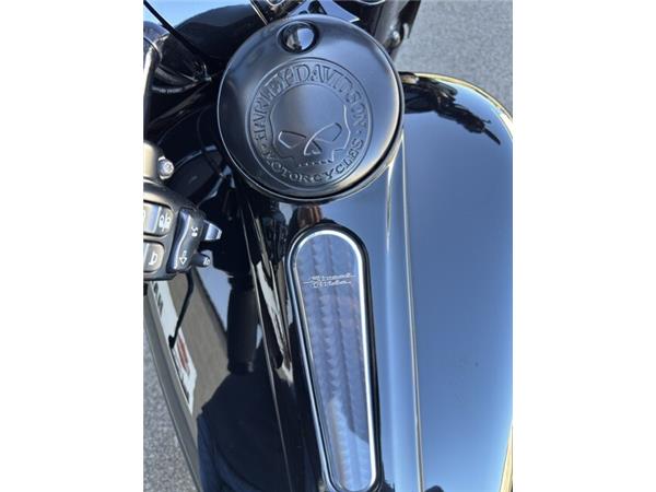 2018 Harley-Davidson Street Glide Special