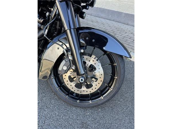 2018 Harley-Davidson Street Glide Special