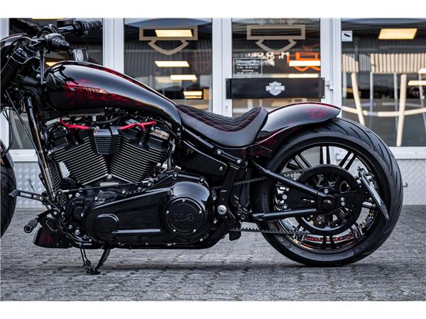 Harley Davidson FXBRS BREAKOUT 114 cui