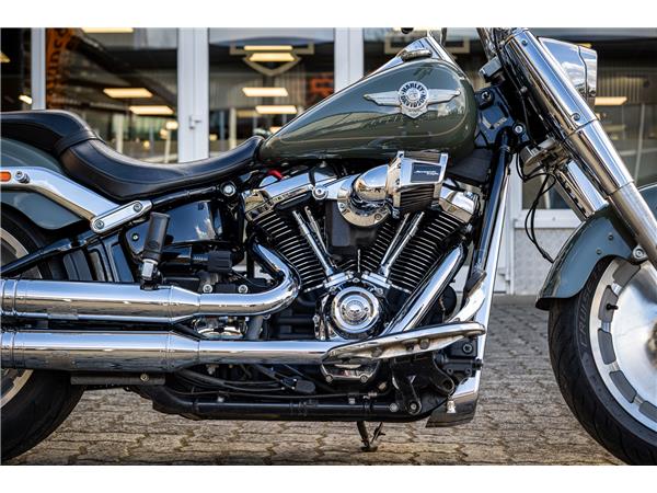Harley-Davidson FLFBS FAT BOY SOFTAIL 114 - JEKILL & HYDE -