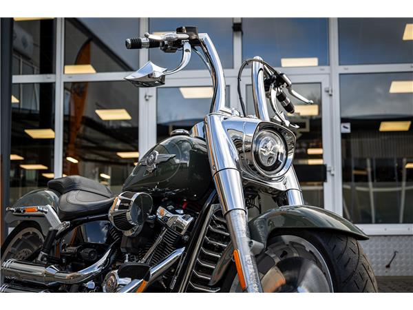Harley-Davidson FLFBS FAT BOY SOFTAIL 114 - JEKILL & HYDE -