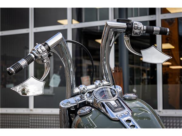 Harley-Davidson FLFBS FAT BOY SOFTAIL 114 - JEKILL & HYDE -