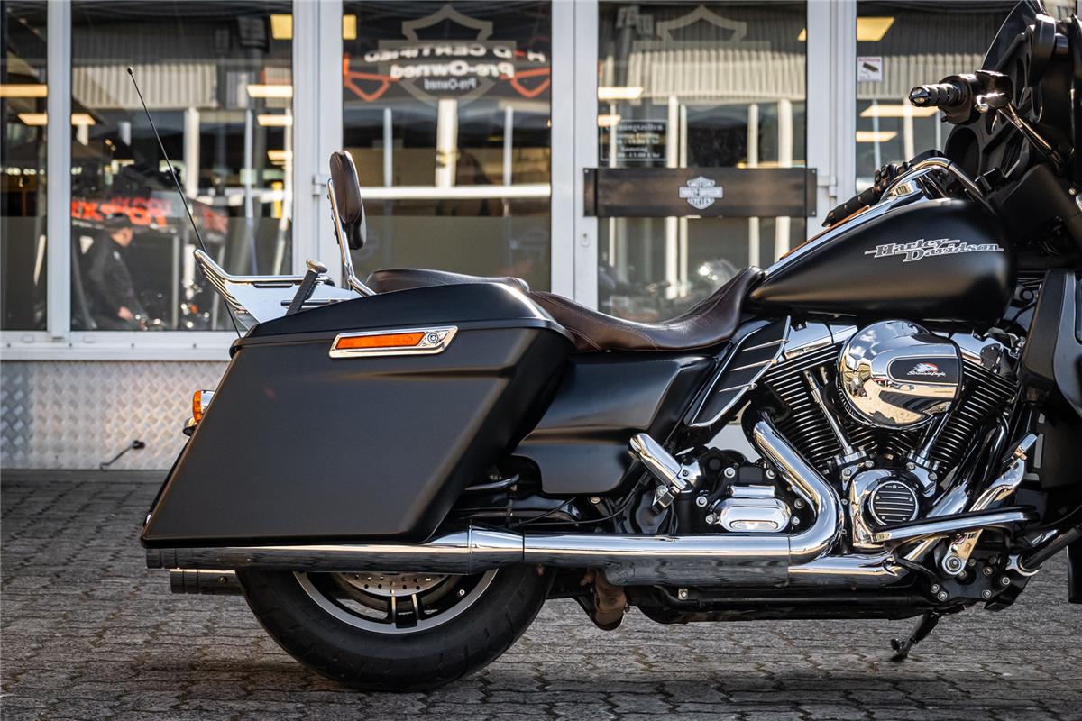 Harley-Davidson Street Glide FLHX - JEKILL & HYDE -