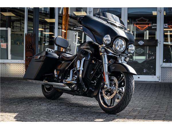 Harley-Davidson Street Glide FLHX - JEKILL & HYDE -