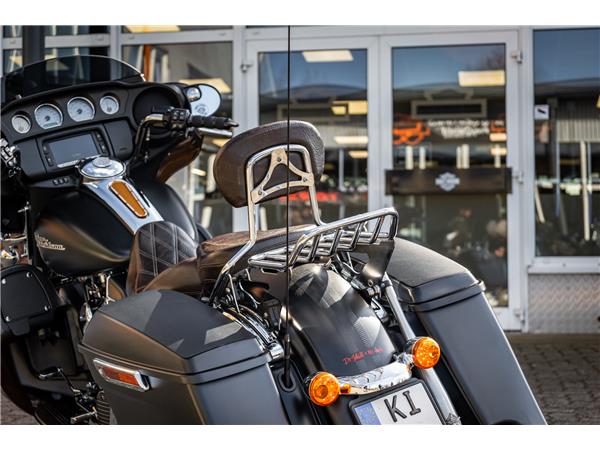 Harley-Davidson Street Glide FLHX - JEKILL & HYDE -