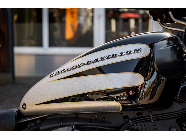 Harley-Davidson XL1200X SPORTSTER FORTY-EIGHT