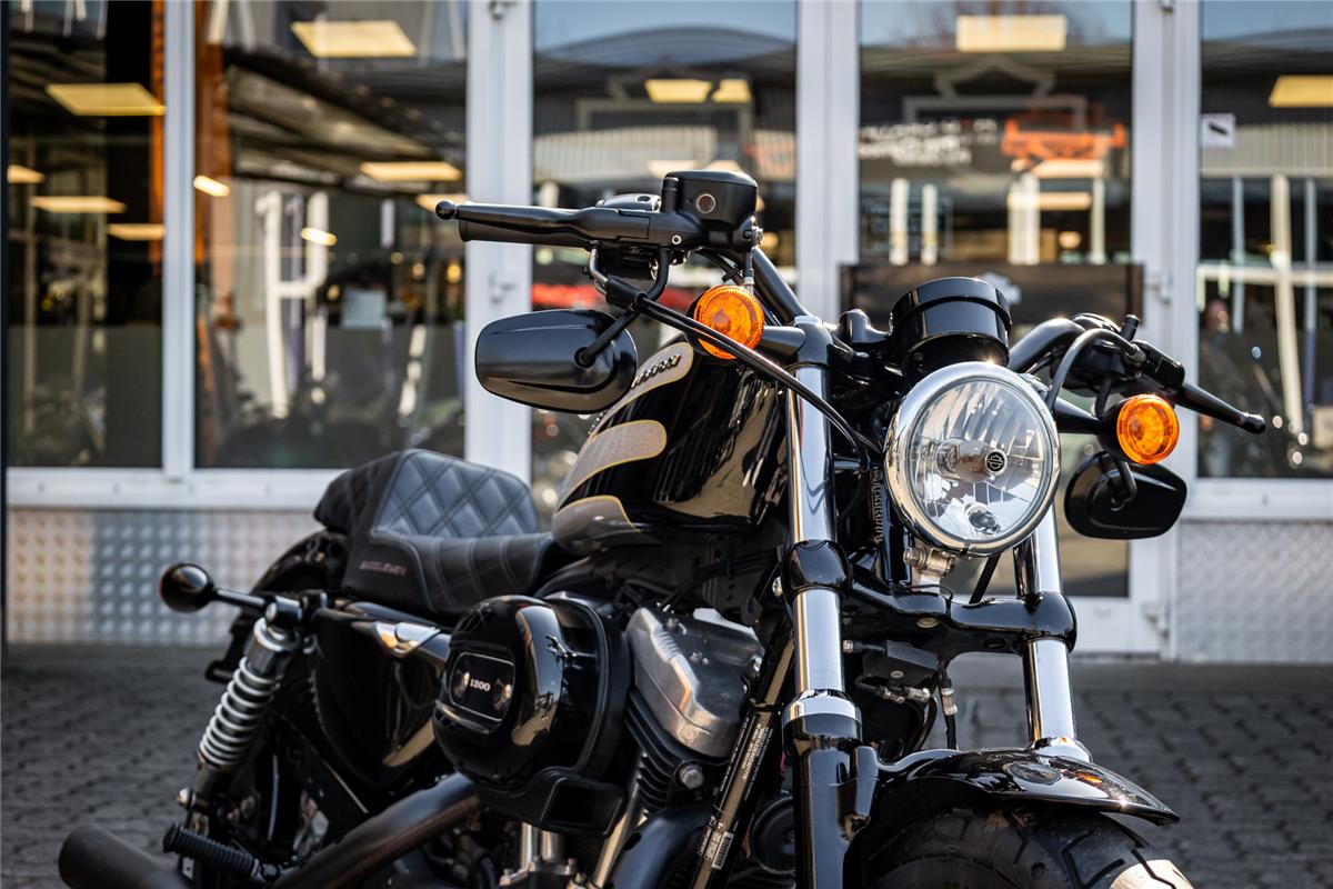 Harley-Davidson XL1200X SPORTSTER FORTY-EIGHT