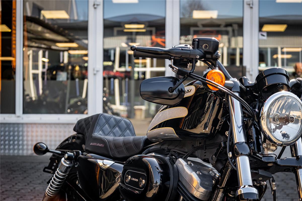 Harley-Davidson XL1200X SPORTSTER FORTY-EIGHT