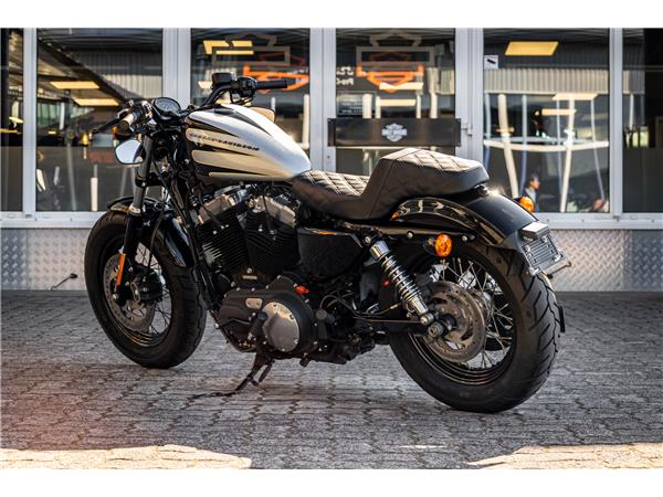 Harley-Davidson XL1200X SPORTSTER FORTY-EIGHT