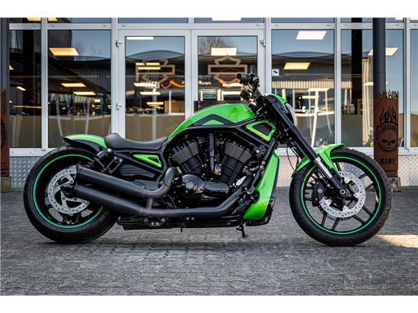 Harley-Davidson VRSCDX NIGHT ROD SPECIAL - 260er Metzeler