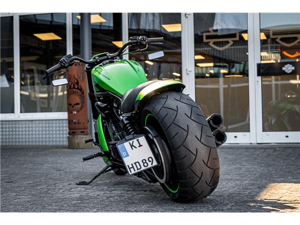 Harley-Davidson VRSCDX NIGHT ROD SPECIAL - 260er Metzeler