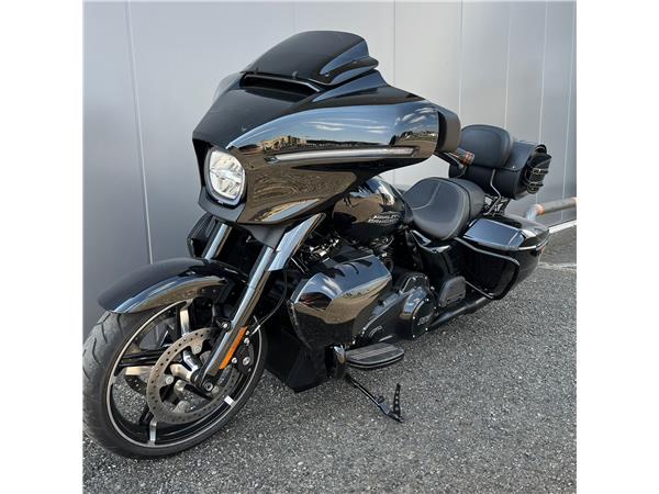 2025 Street Glide