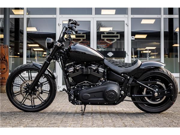 Harley-Davidson FXBB STREET BOB SOFTAIL - Kesstech Gangsta-