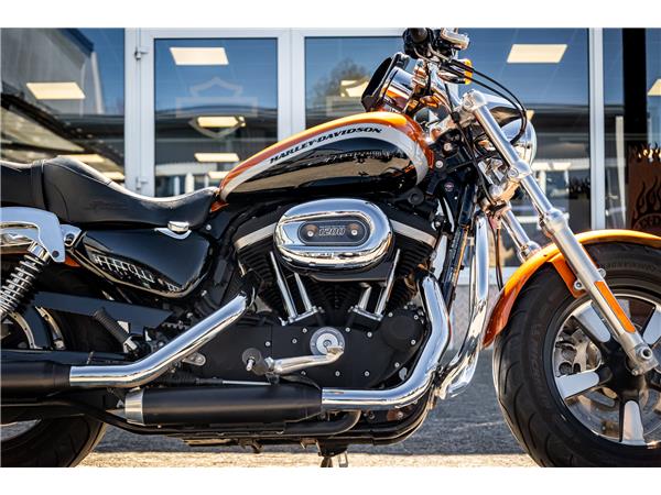 Harley-Davidson XL1200CA Sportster Custom