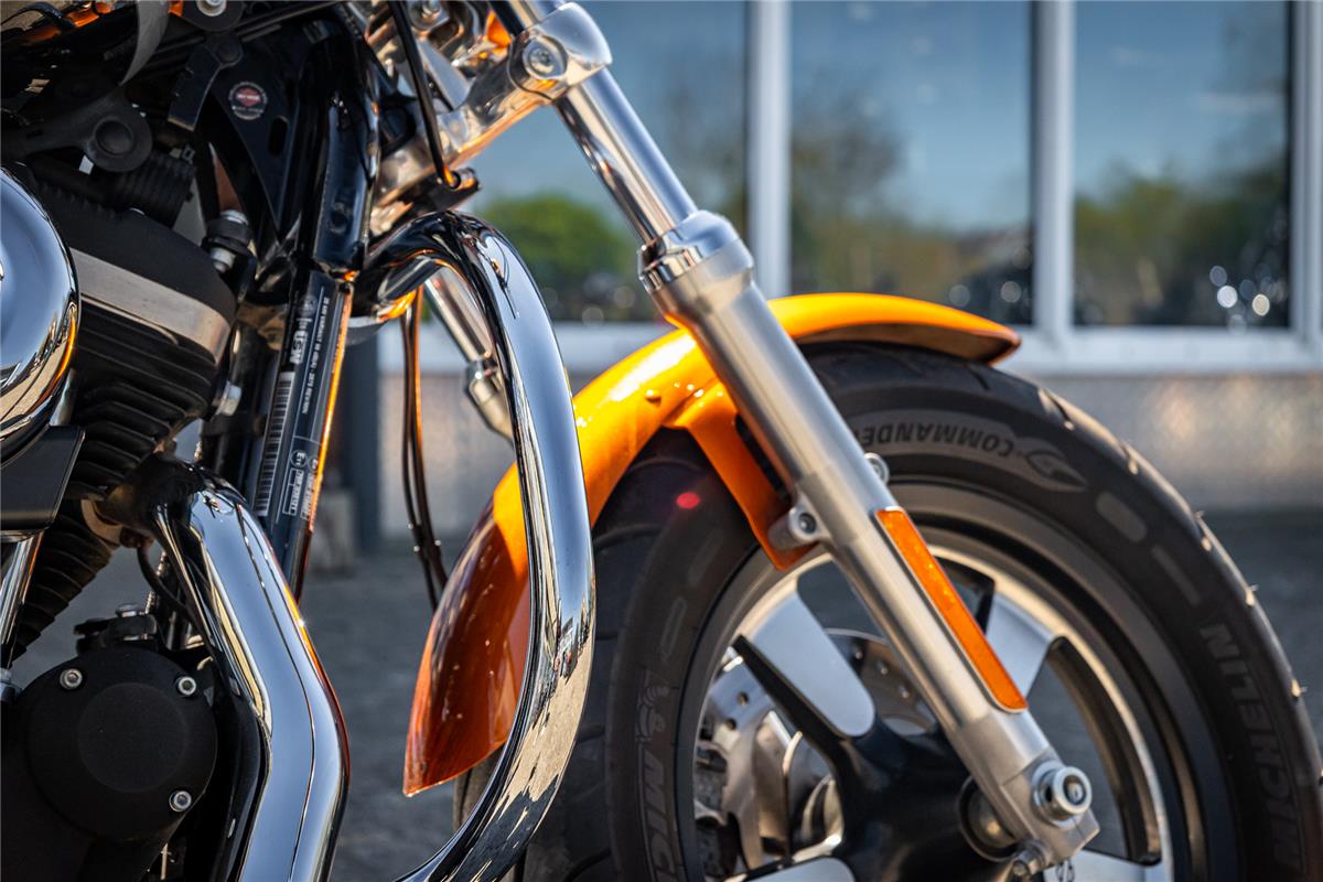 Harley-Davidson XL1200CA Sportster Custom