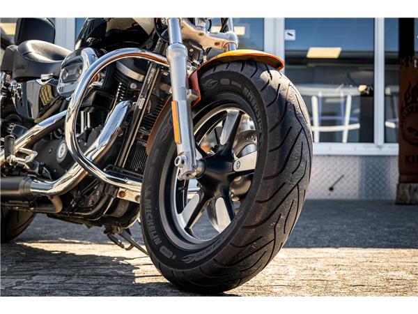 Harley-Davidson XL1200CA Sportster Custom