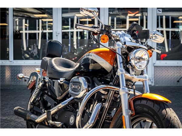 Harley-Davidson XL1200CA Sportster Custom