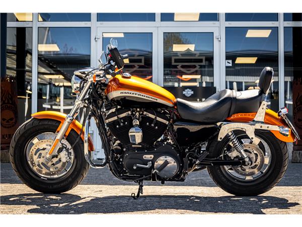 Harley-Davidson XL1200CA Sportster Custom