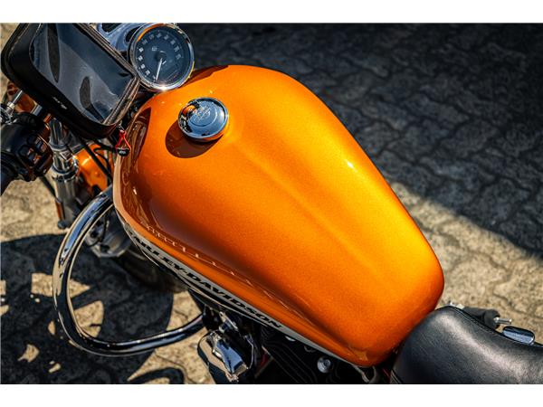 Harley-Davidson XL1200CA Sportster Custom