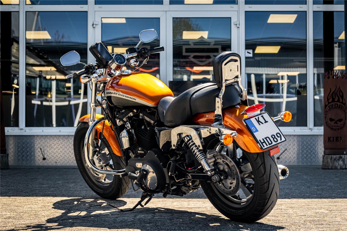 Harley-Davidson XL1200CA Sportster Custom