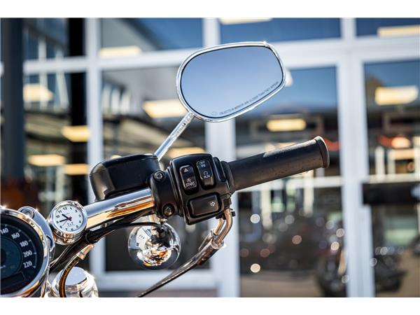 Harley-Davidson XL1200CA Sportster Custom