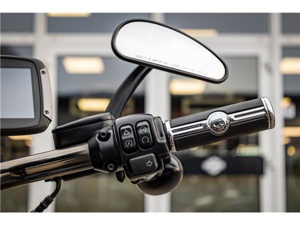 Harley-Davidson FXSE CVO Pro Street Breakout - Jekill & Hyde