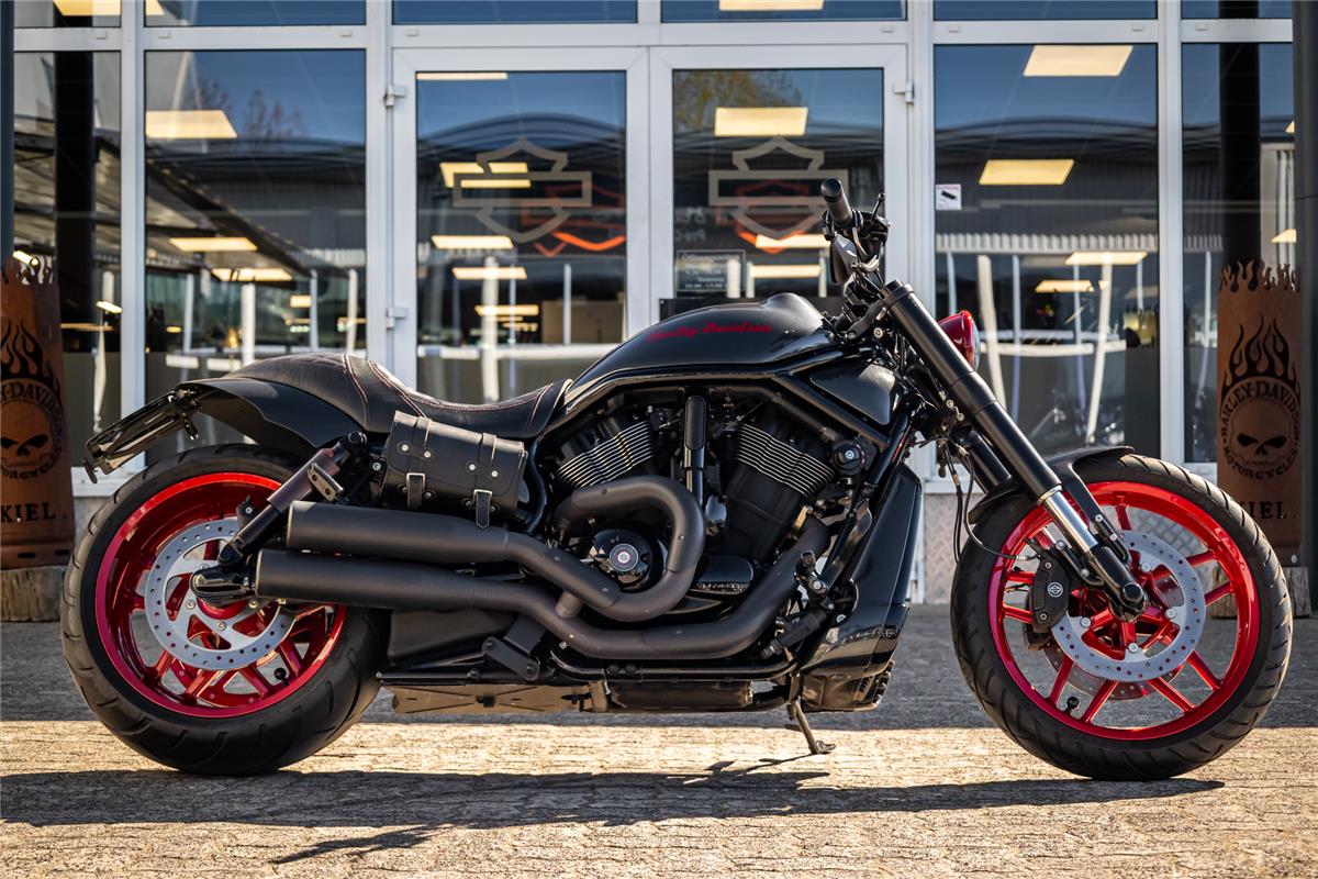 HARLEY-DAVIDSON NIGHT ROD SPECIAL VRSCDX