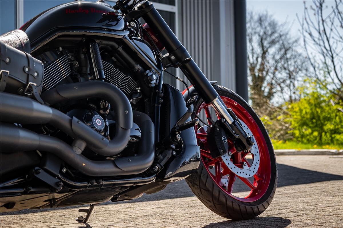 HARLEY-DAVIDSON NIGHT ROD SPECIAL VRSCDX