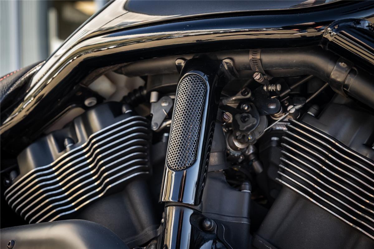 HARLEY-DAVIDSON NIGHT ROD SPECIAL VRSCDX