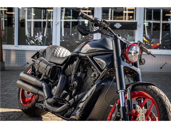 HARLEY-DAVIDSON NIGHT ROD SPECIAL VRSCDX