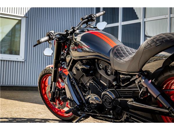 HARLEY-DAVIDSON NIGHT ROD SPECIAL VRSCDX