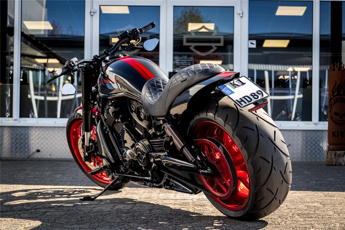 HARLEY-DAVIDSON NIGHT ROD SPECIAL VRSCDX