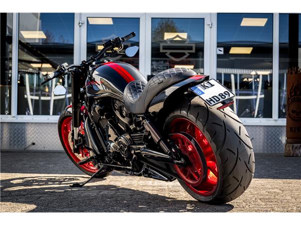 HARLEY-DAVIDSON NIGHT ROD SPECIAL VRSCDX
